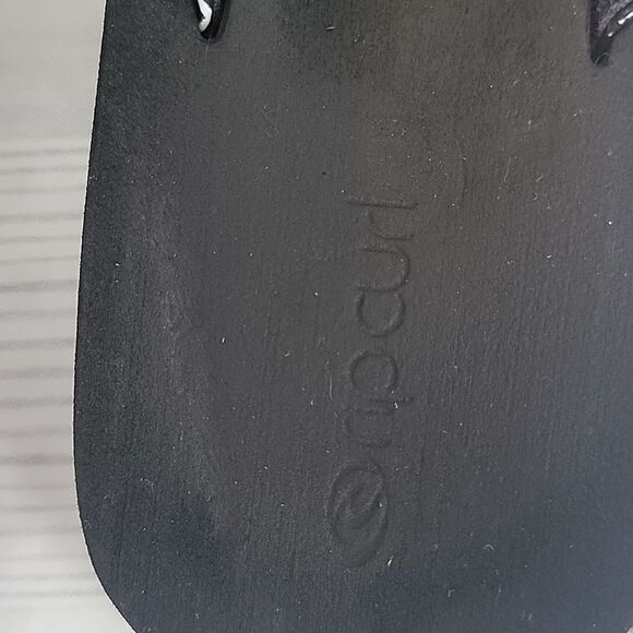 Rip Curl Freedom flip flops black and white Women's Size 8 - Picture 6 of 8